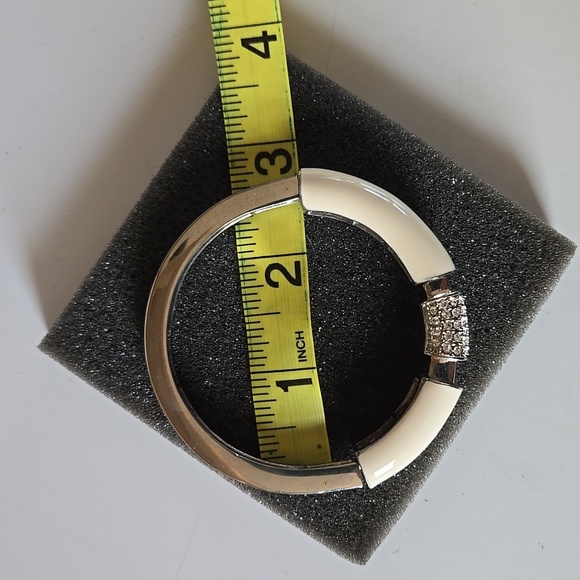 Technicolor Stretch Bracelet - Picture 2 of 3